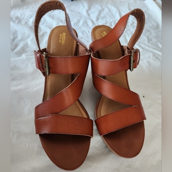 Mossimo Supply Co. Shoes - Mosimo Supply Co Cork Women's Strap Plateform Wadge Sandals Heels.Brown. Size 10